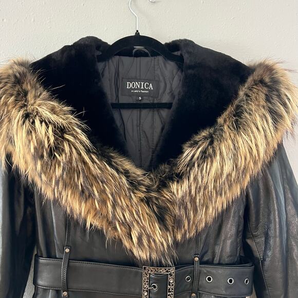 Donica Black Leather Jacket Women’s S Faux Fur Collar Double Breasted Mob Wife - Picture 5 of 10